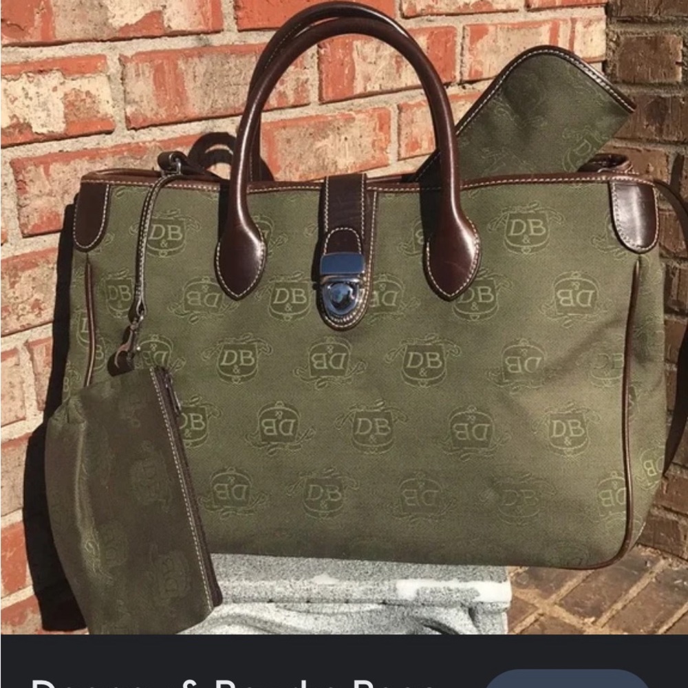Dooney & Bourke